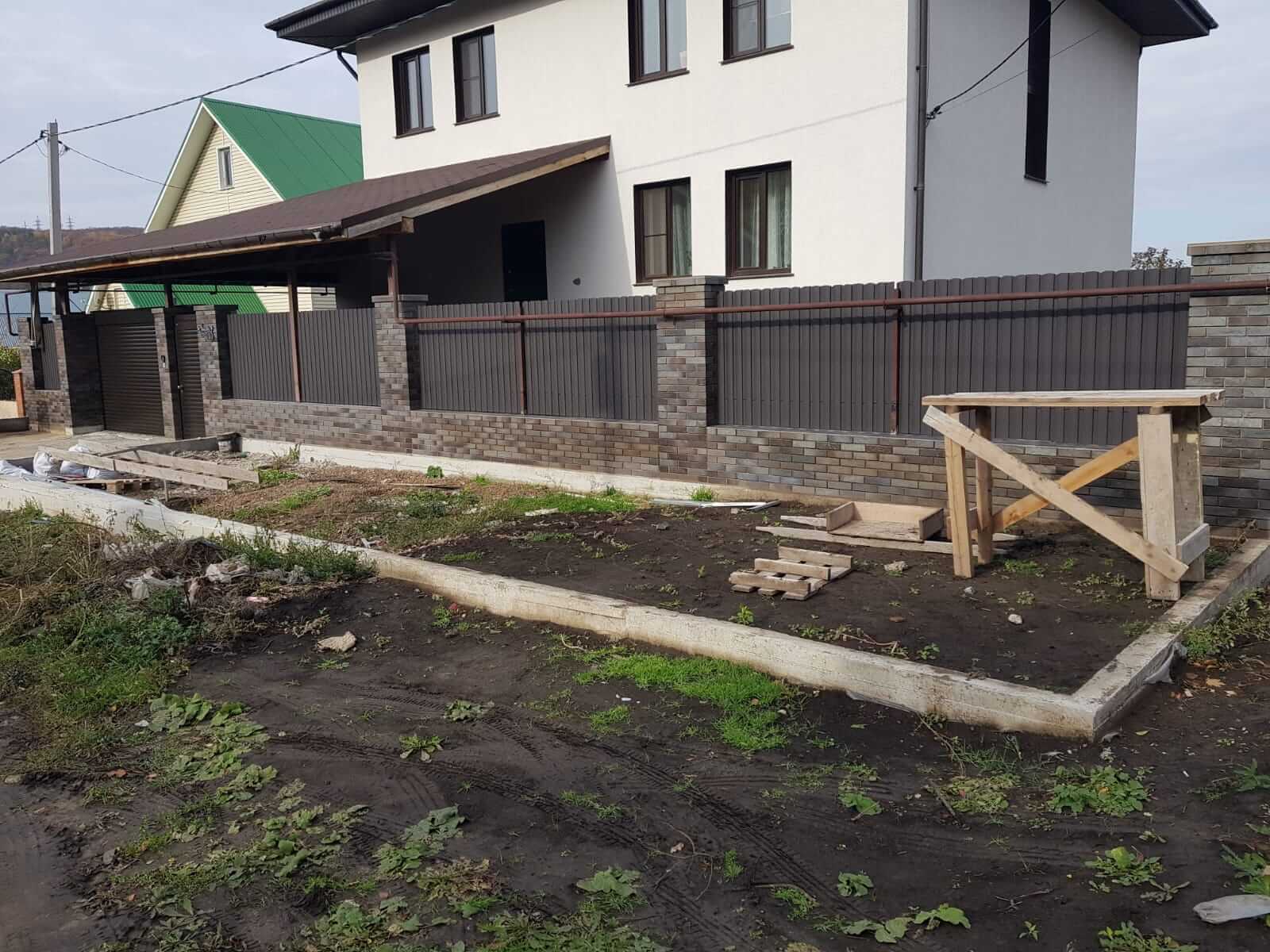 Забор из штакетника 15м RAL8019/8019 Темный Шоколад двусторонний МАТТЕ фото 1 в Мурманске