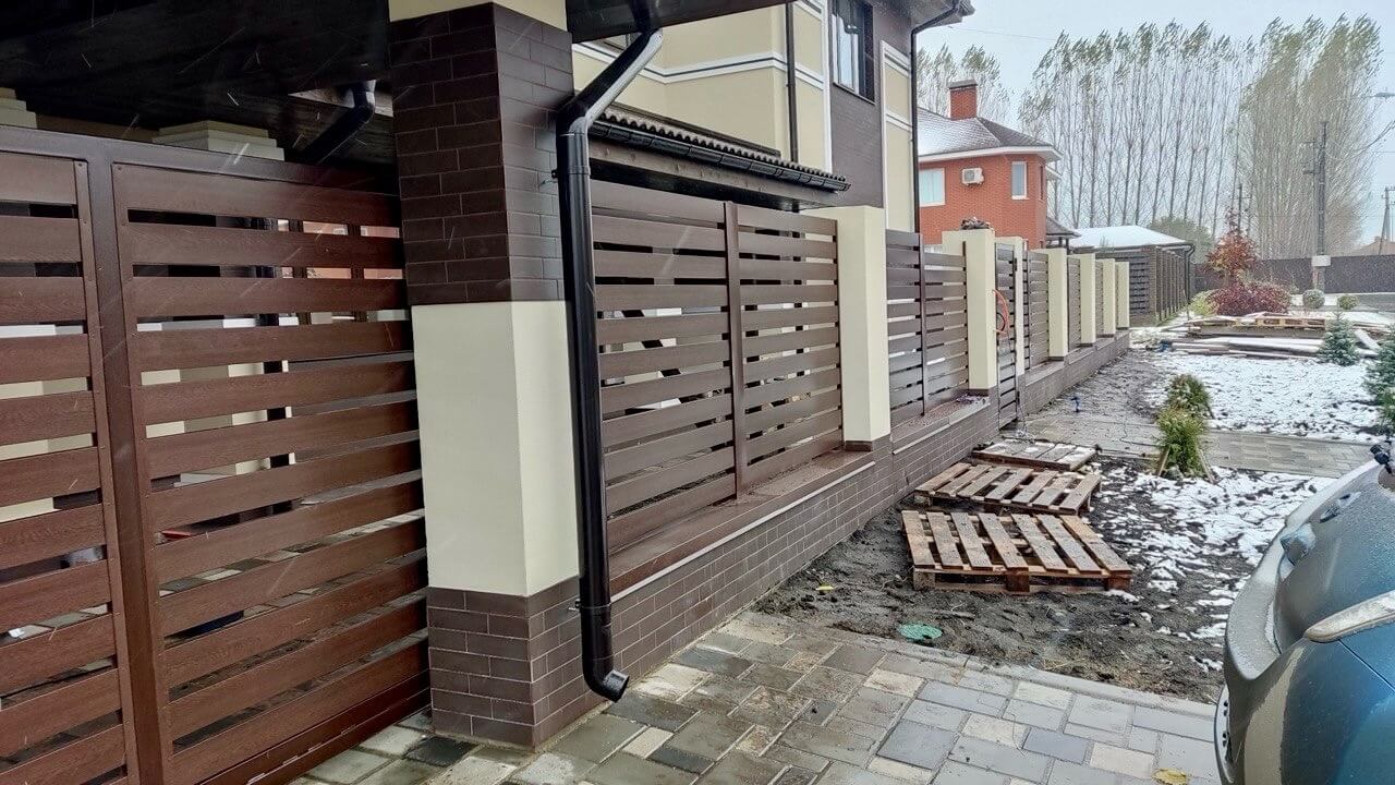 Забор-ранчо из металлопланкена 26м Мореный Дуб Printech фото 2 в Мурманске