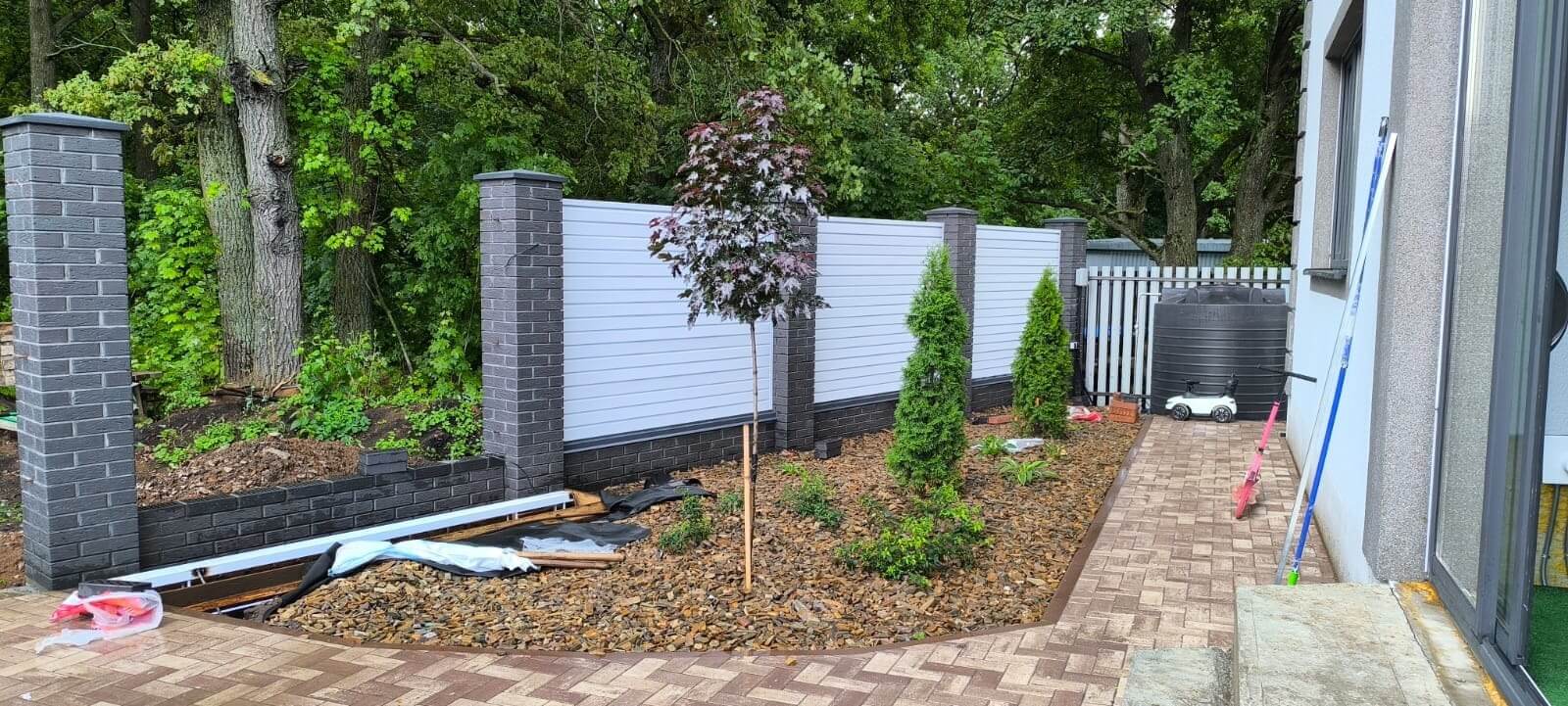Забор-жалюзи из ламелей Хай-Тек 54м RAL9003 Белый фото 3 в Мурманске