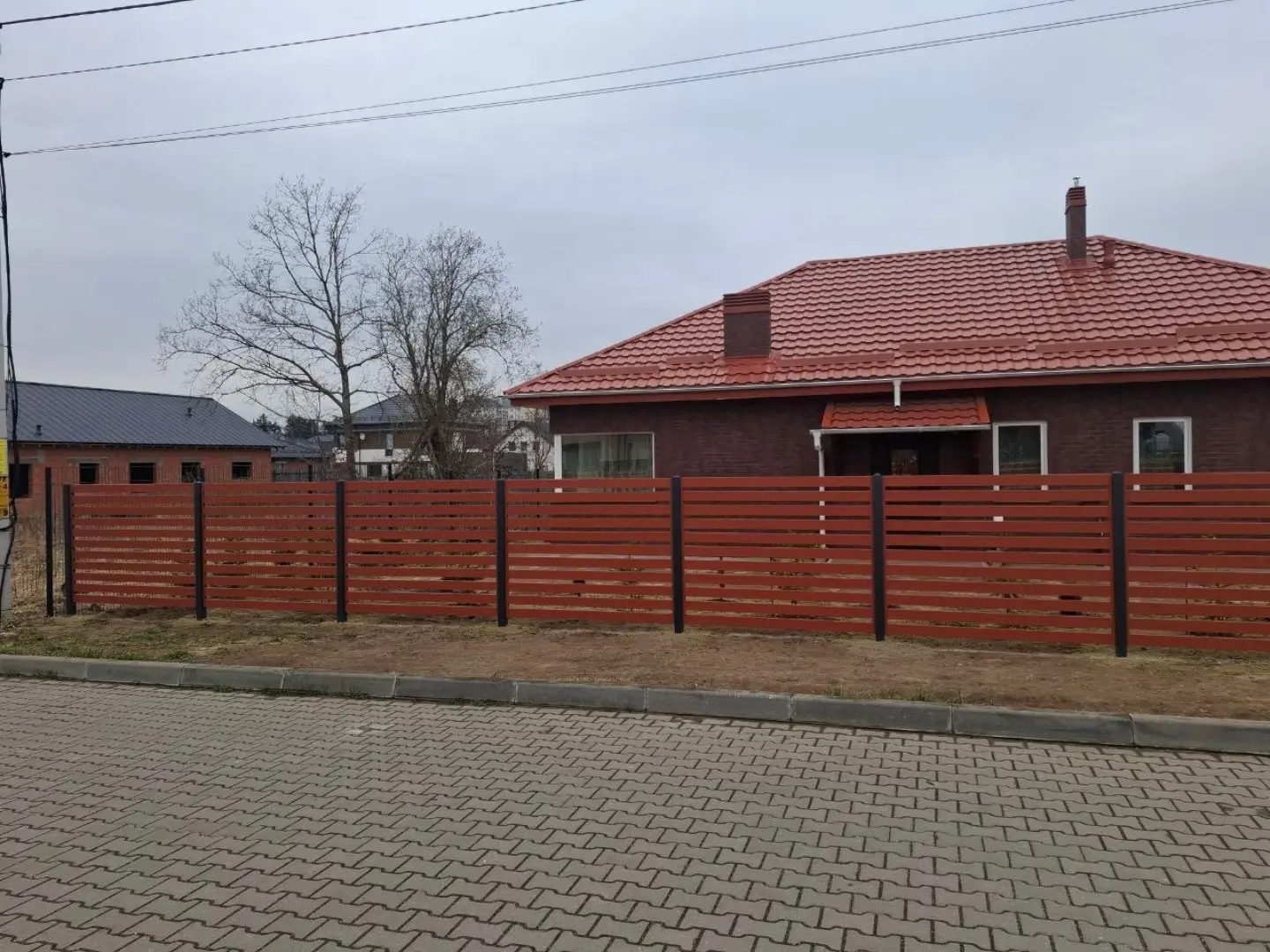 Забор-ранчо из металлопланкена 18м RAL8004 Терракотовый фото 3 в Мурманске